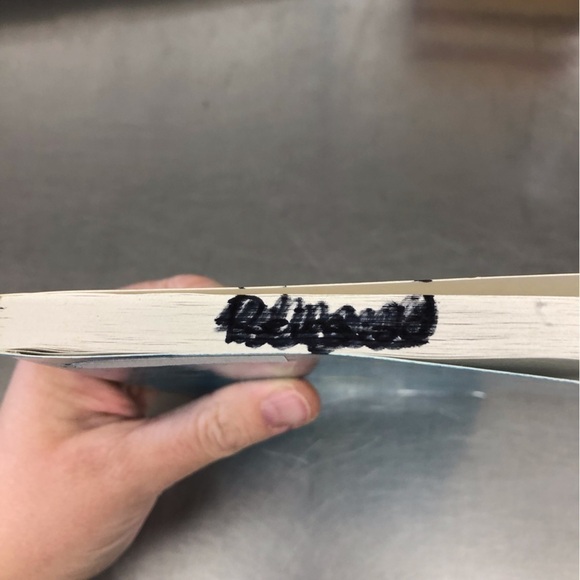 Love by: Jerry Spinelli, paperback book - Picture 6 of 6